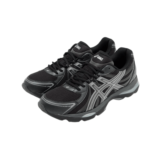 Lifestyle image of Asics Gel-Sekiran Black sneakers in Dubai UAE