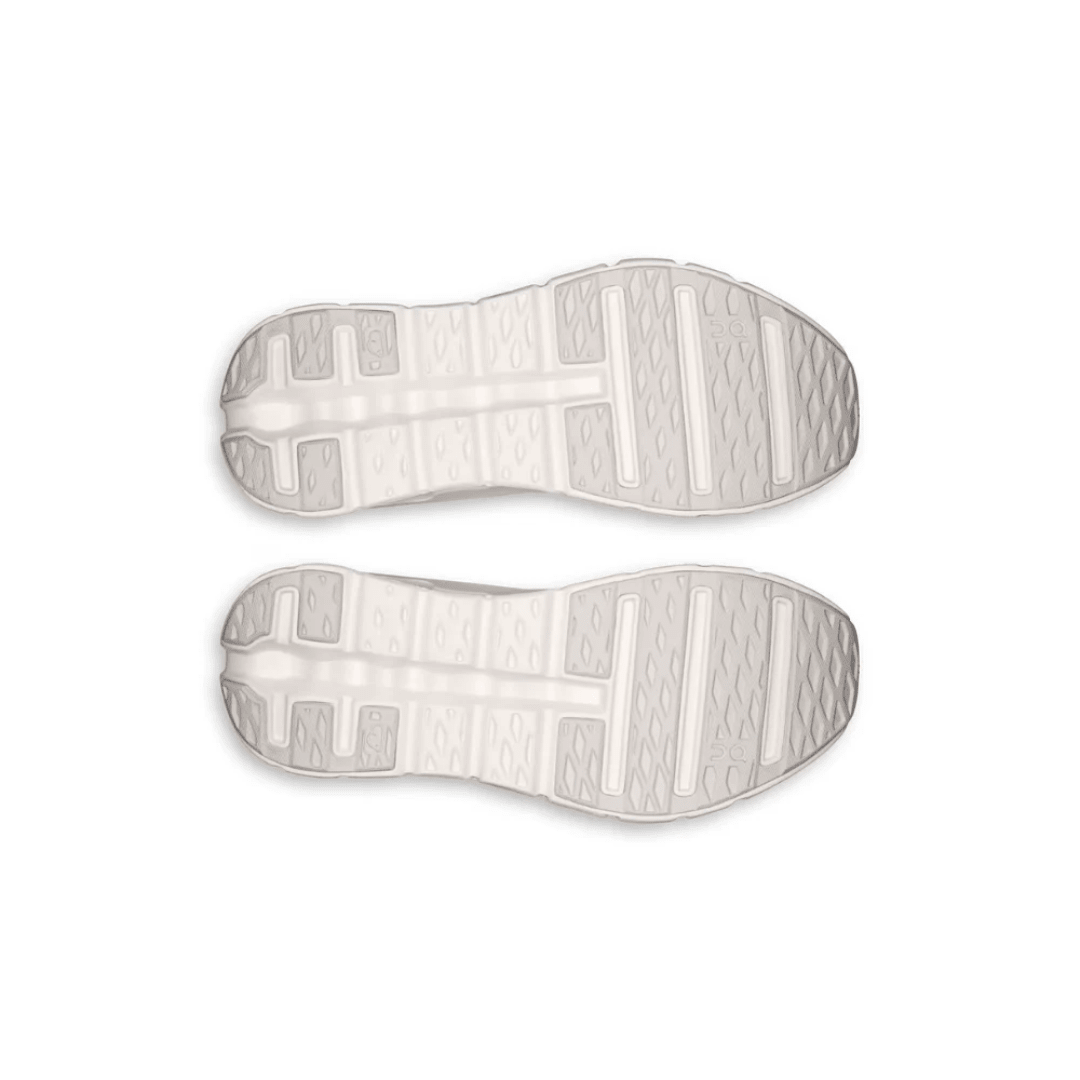 On Cloudtilt Moon ¨White