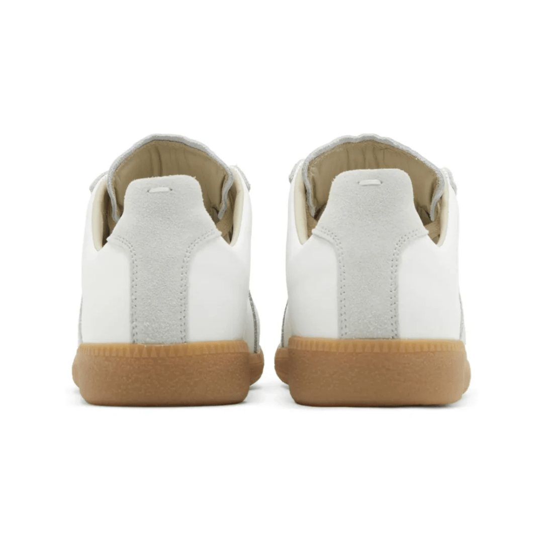 Close-Up of Maison Margiela Replica White Grey Texture