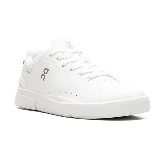 Shop men’s On Running The Roger Advantage 2 sneakers White/Undyed Dubai UAE