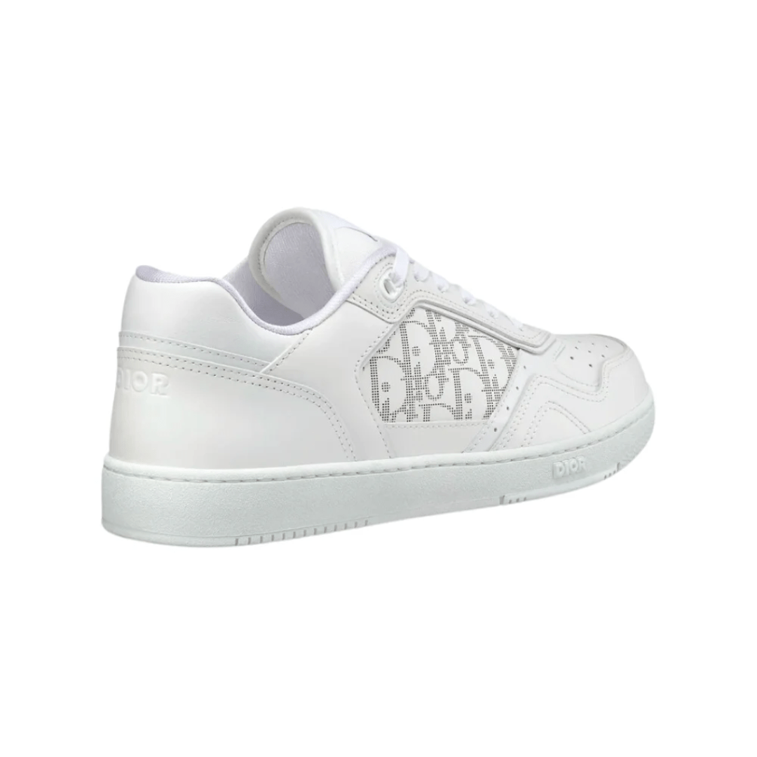 Dior B27 Low White sneakers lifestyle photo in Dubai