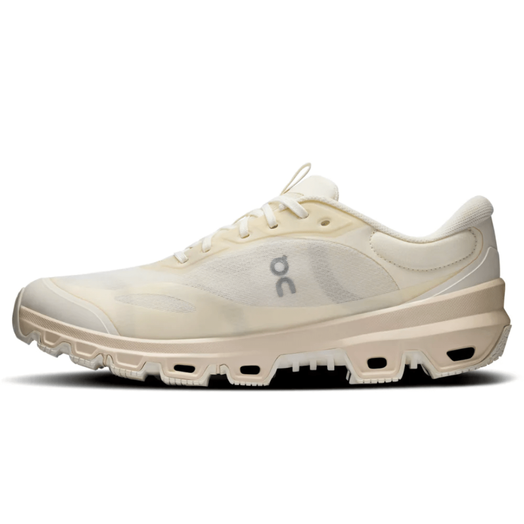 Premium On Cloudventure Loewe 2 Eggshell design view