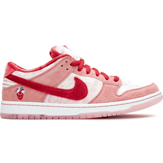 Nike Dunk Low Pro sneakers side profile