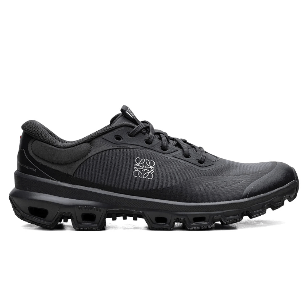 Stylish On Running Cloudventure 2 Loewe Gunmetal shoes in Dubai