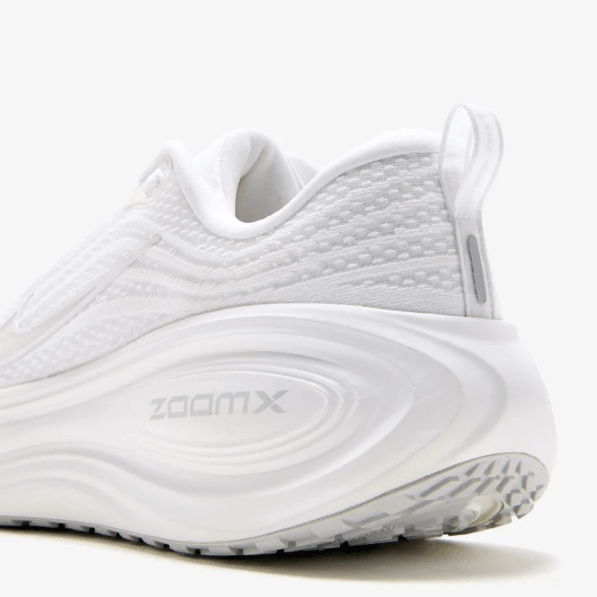 Nike Vomero Plus White heel view