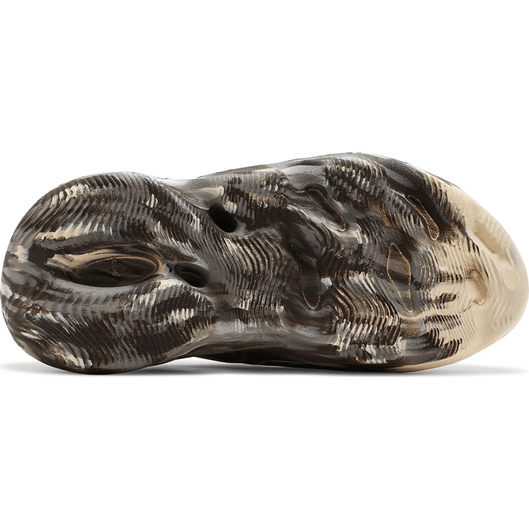 Lifestyle shot Yeezy Foam Runner MX Cream Clay sneakers UAE